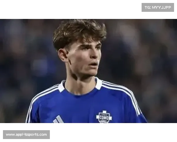 科莫前锋帽子戏法,当选意甲第17轮最佳 科莫前锋帽子戏法,当选意甲第17轮最佳